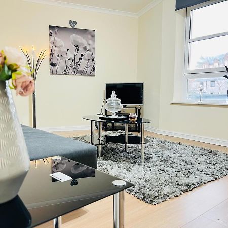 Peaceful 2 Bedroom Flat With Free Parking Edinburgh Buitenkant foto